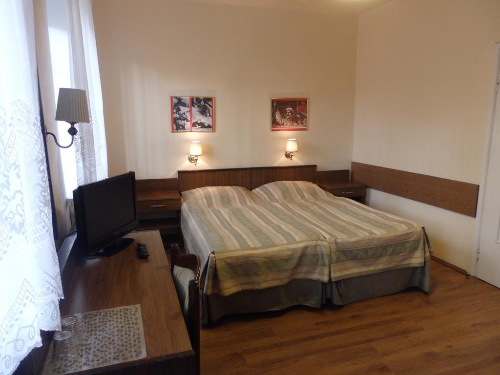 Gosciniec Borne Sulinowo - Byla Baza Wojskowa Hotel Room photo