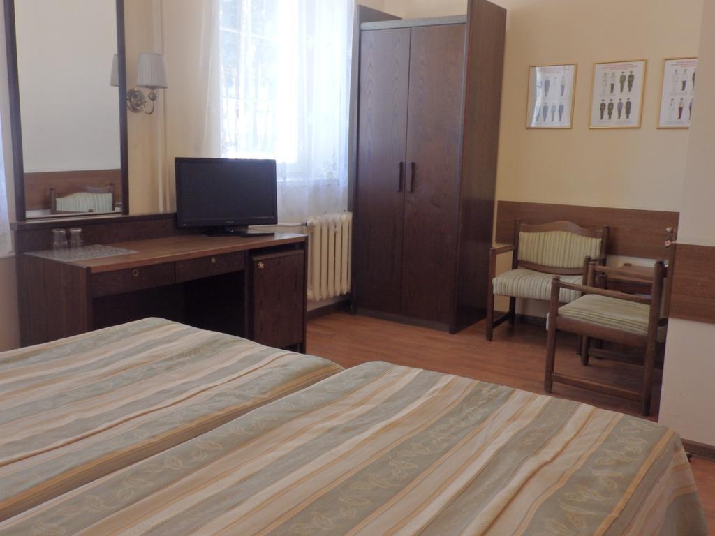 Gosciniec Borne Sulinowo - Byla Baza Wojskowa Hotel Room photo